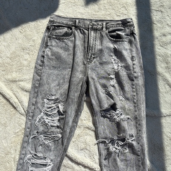 American Eagle Distressed High Rise Bootcut Jeans | Size 12 | Light Grey Y2K - Picture 2 of 12